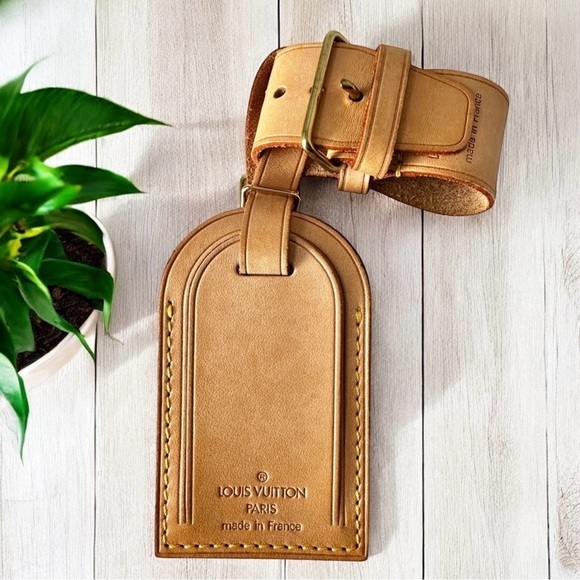 Authentic Louis Vuitton Vachetta Leather Large Luggage Tag with Poignet